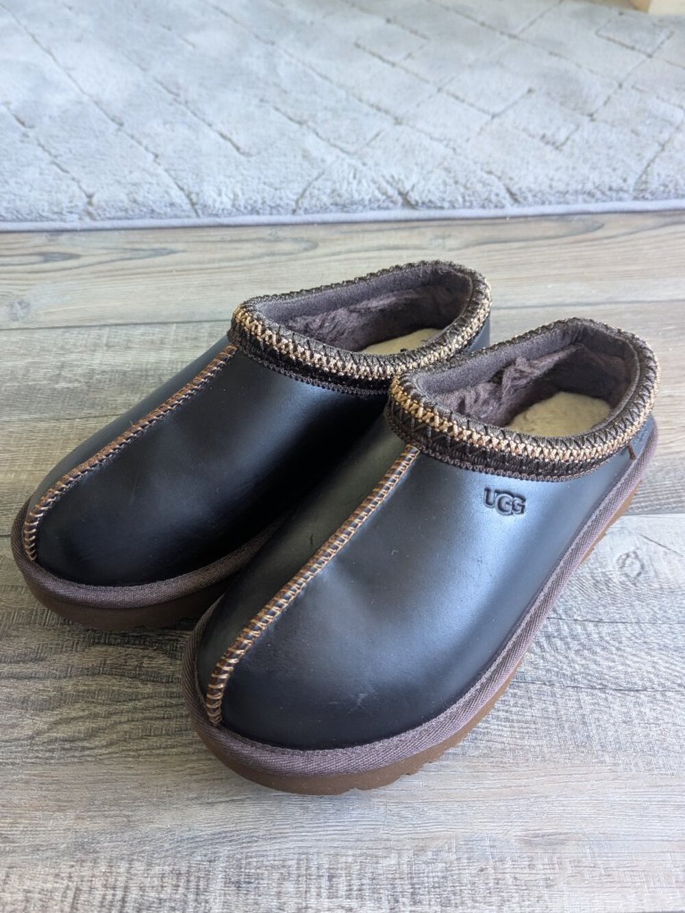 UGG Women's Tasman Leather Regen Slip On Slipper Wool Mule Chocolate Brown 8 - Picture 2 of 13